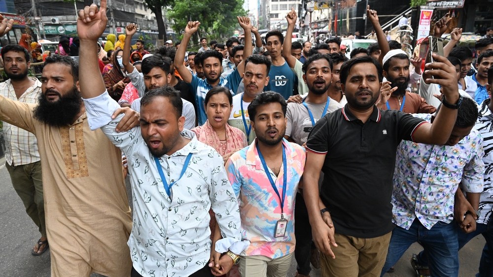 on-the-line:-mass-layoffs-hit-bangladesh-as-garment-orders plummet