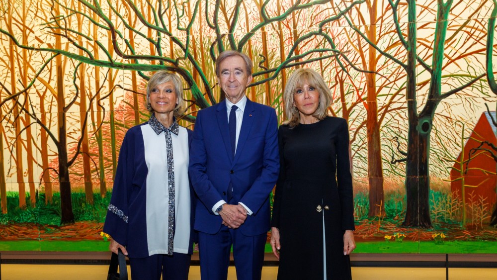 bernard-arnault-pays-tribute-to-david hockney