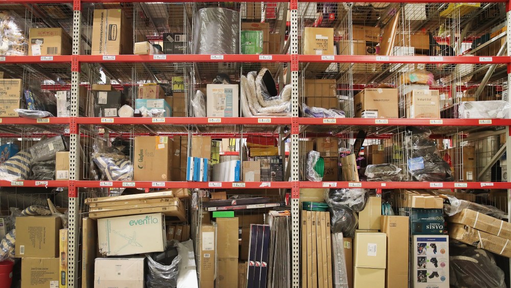 retailers-overstocked-to-avoid-tariffs-then-inflation hit.