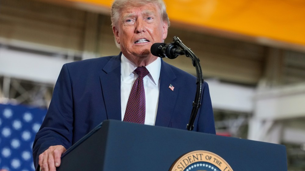trump-threatens-eu-with-punishing-duties-days-ahead-of-trade-agreement deadline