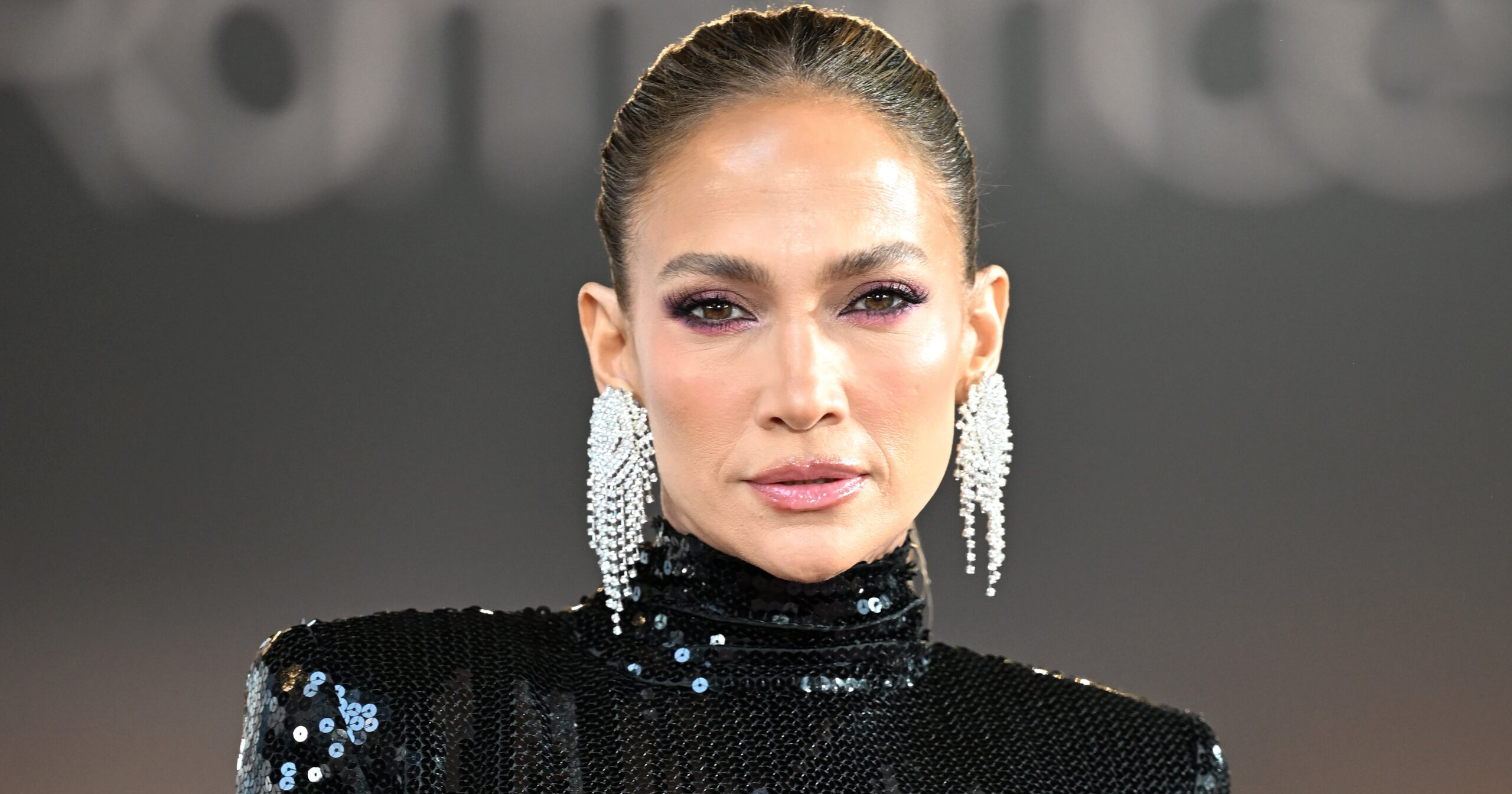 shop-j-lo’s-wedding-guest-look-for-taylor-and-travis’s-wedding-–-starting-at-$70