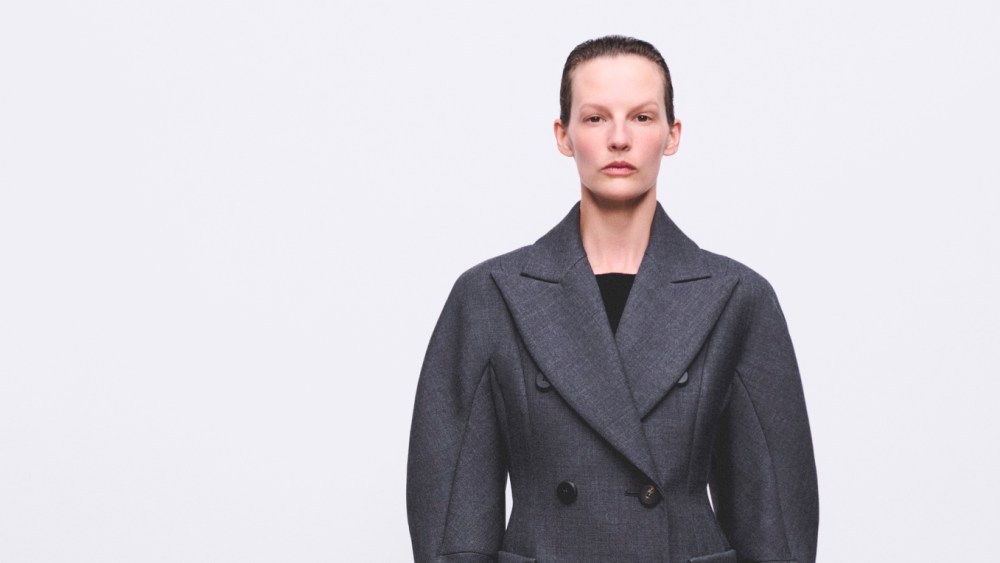max-mara-atelier-fall-2026:-hot coat-ure