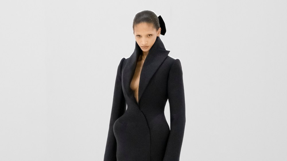 jean-paul-gaultier-fall-2026-couture:-space invader
