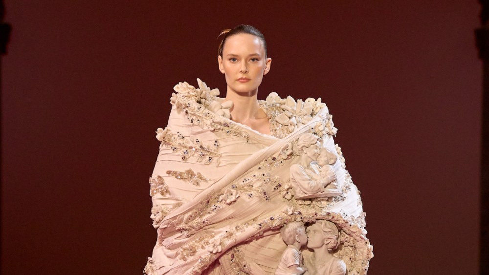 manish-malhotra-fall-2026-couture:-all-about-his mother