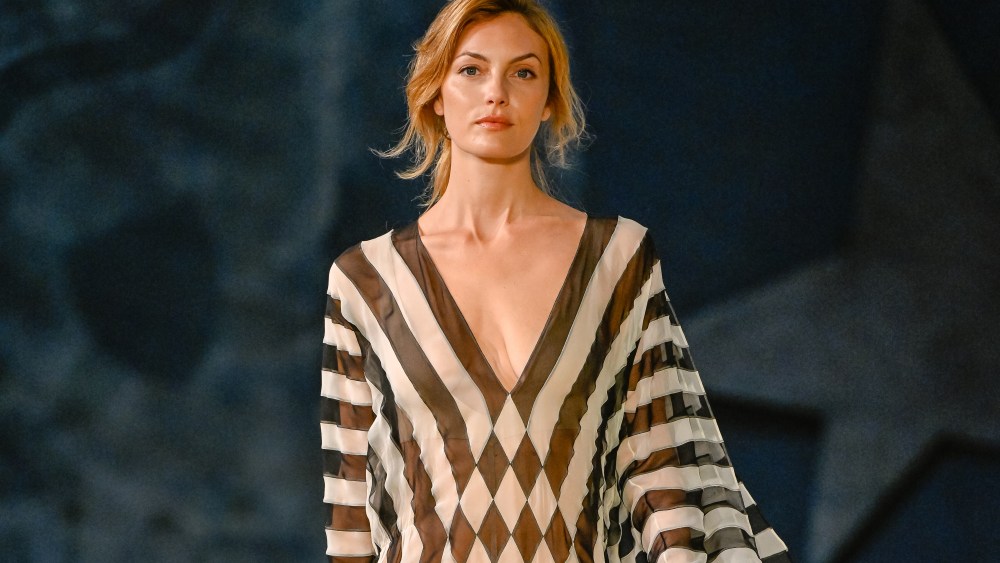 fendi-fall-2026-couture:-craft-at work