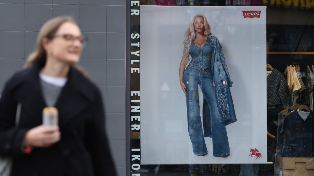 jefferies-challenges-denim-boom-narrative,-sees-growth-in-women’s jeans