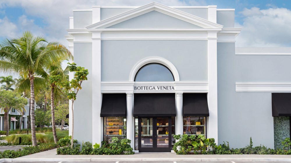 bottega-veneta-opens-boutique-at-70-royal-poinciana-plaza-in-palm beach