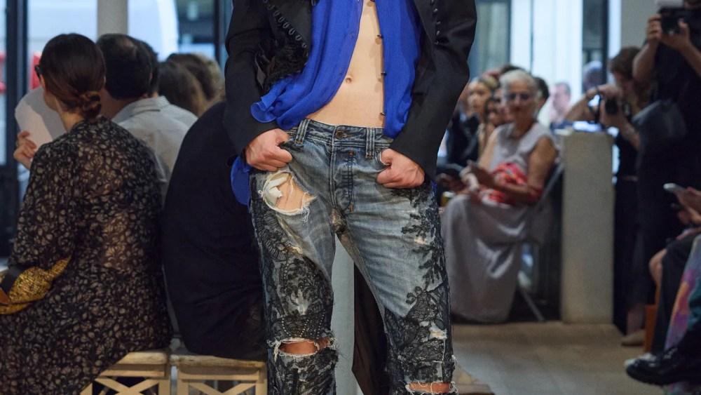 from-dior-to-jean-paul-gaultier,-denim-gets-the-haute-couture treatment