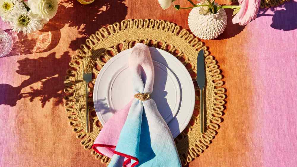 emily-p.-wheeler-brings-her-colorful-jewelry-language-to-the table