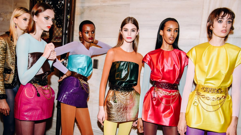 75-fashion-deals-and-counting-for-2026,-according-to-capstone-fashion report
