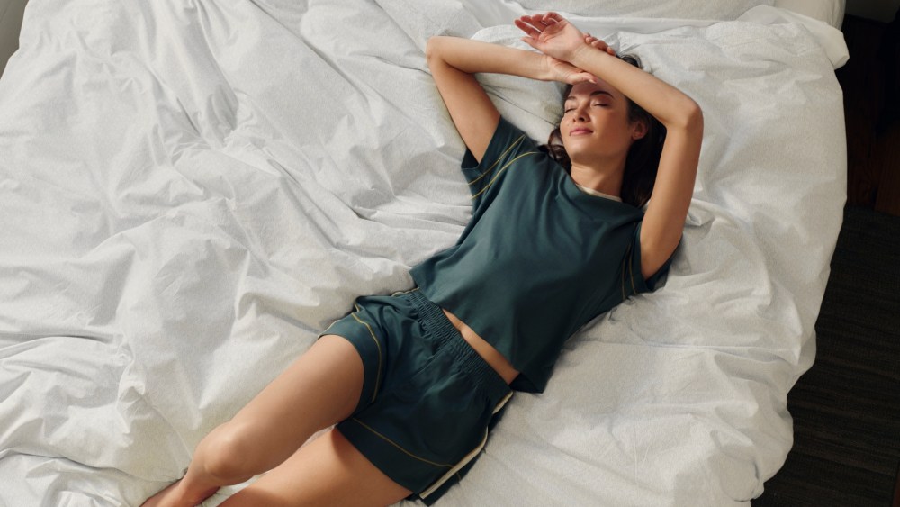exclusive:-lake-introduces-temperature-regulating-technology-into-new-pajama designs