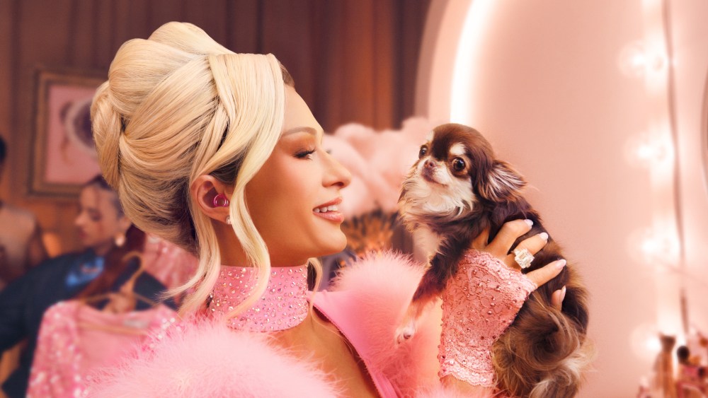 exclusive:-paris-hilton-collaborates-with-loop earplugs