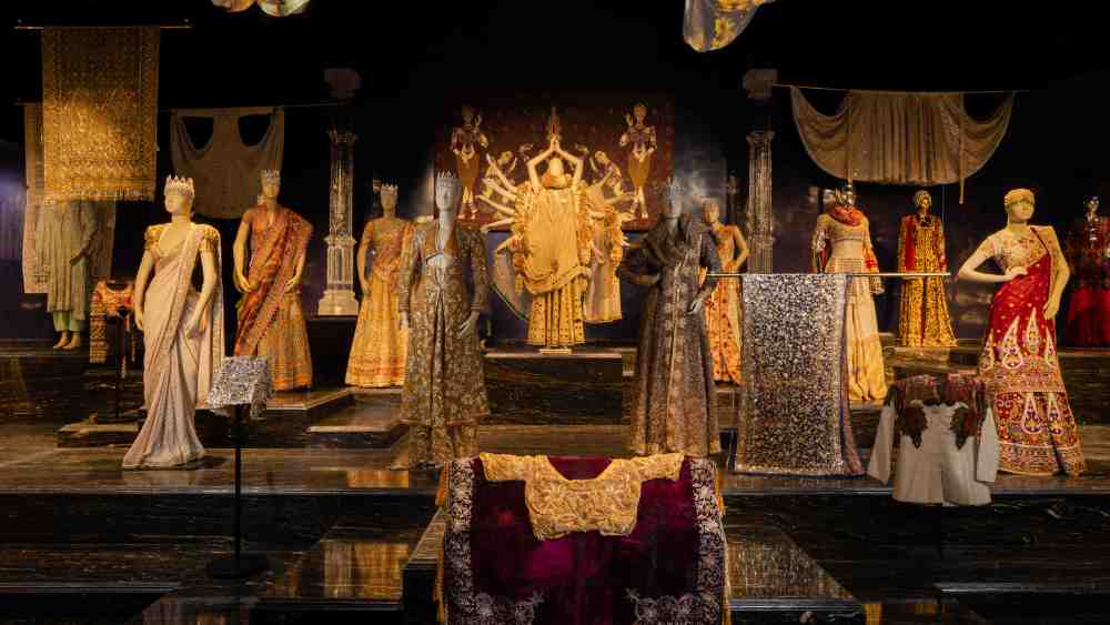 a-museum,-a-store,-a-dream:-abu-jani-and-sandeep-khosla-unveil-mubarak baug