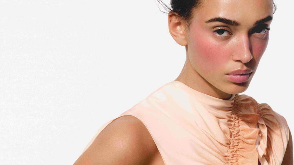 victoria-beckham-posts-first-operating-profit-on-back-of-double-digit-sales growth