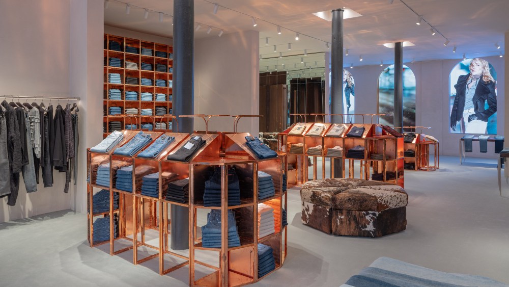 7-for-all-mankind-reimagines-nyc-flagship-with-gallery-like-retail design