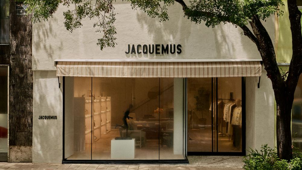 exclusive:-jacquemus-filled-his-new-miami-design-district-flagship-with-art-—-and-fine design