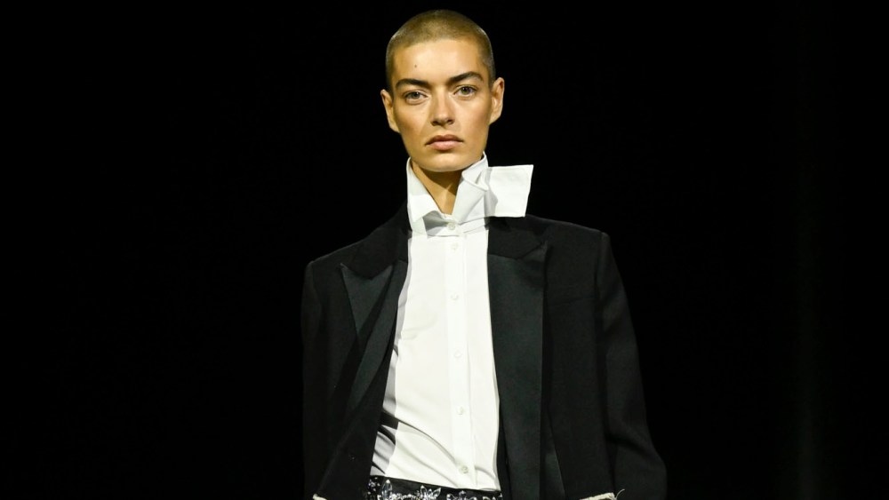 erdem-spring-2027:-androgyny-to-the fore