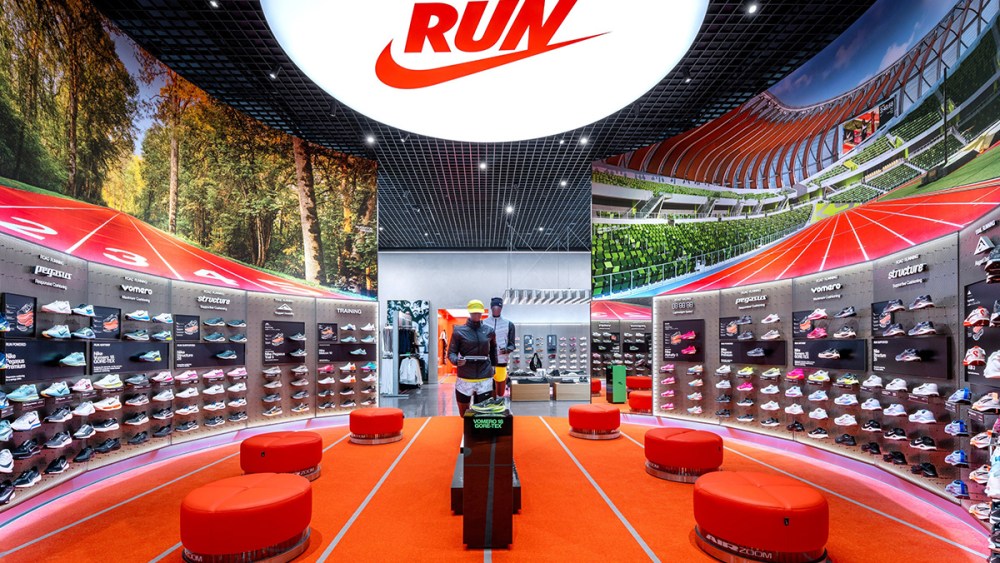 nike-shares-holding-steady-after-s&p-100 drop