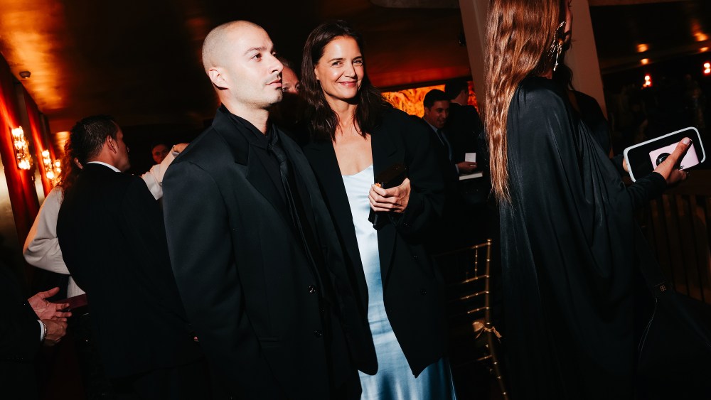 the-metropolitan-opera-opening-gala-stages-‘macbeth’-for-katie-holmes,-maggie-gyllenhaal,-ariana-debose-and more