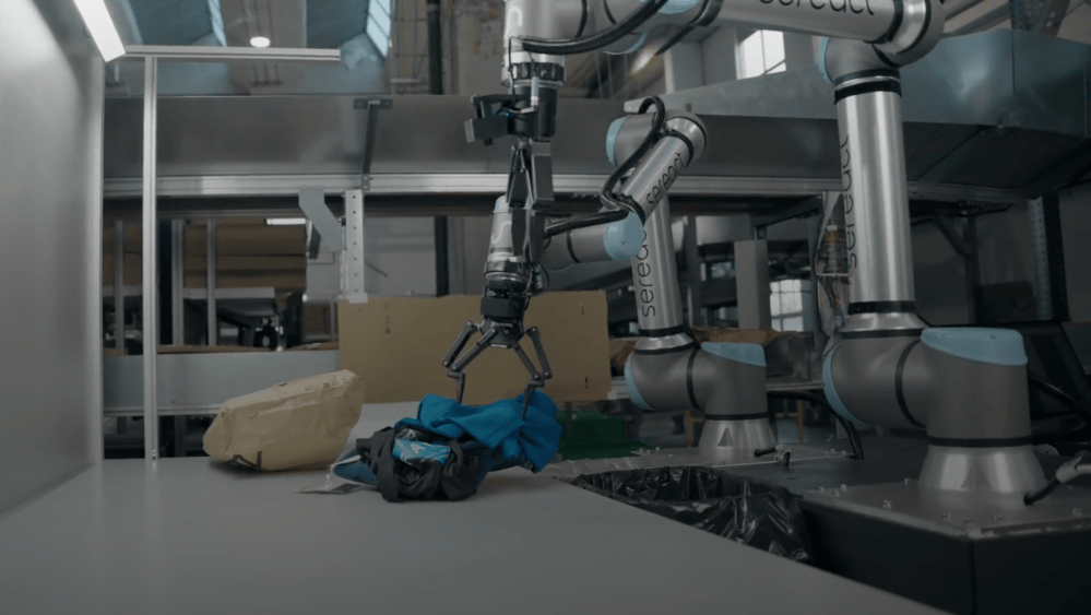 zalando-expands-robotics-arsenal-to returns