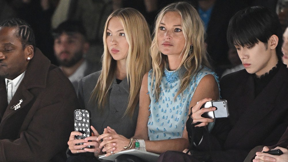 from-princess-diana-to-kate-moss,-being-a-cool-mom-has-never-been-about perfection
