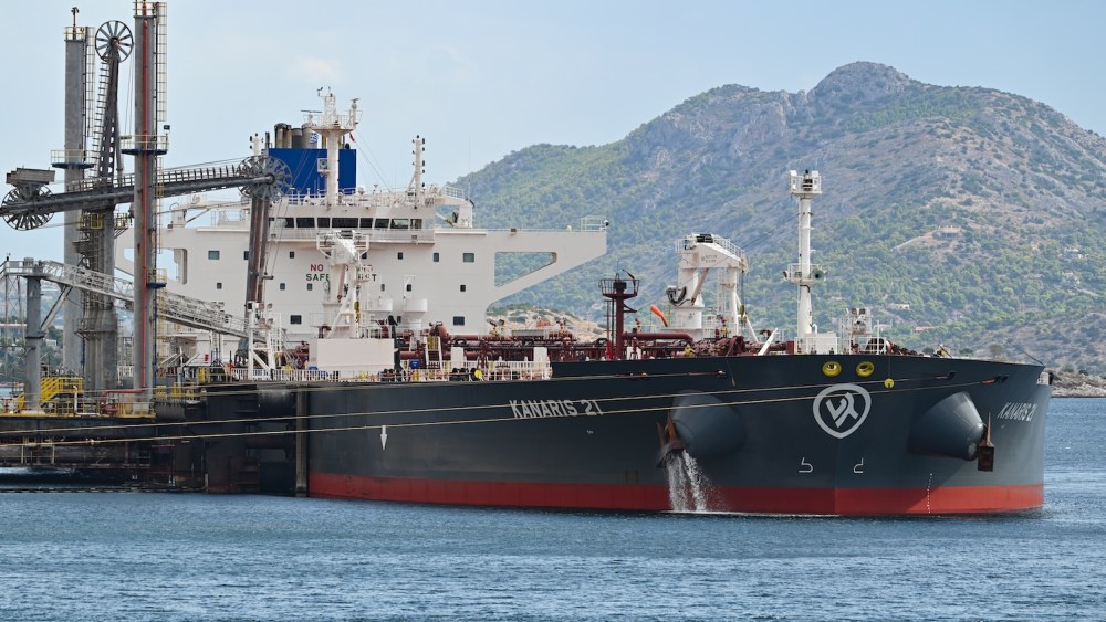 container-shipping-would-see-little-relief-if-us-eased-sanctions-on-‘shadow-fleet’ vessels
