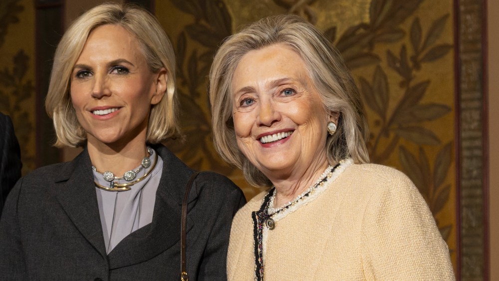 tory-burch-receives-2026-hillary-rodham-clinton-award-from-georgetown-institute-for-women,-peace-and security