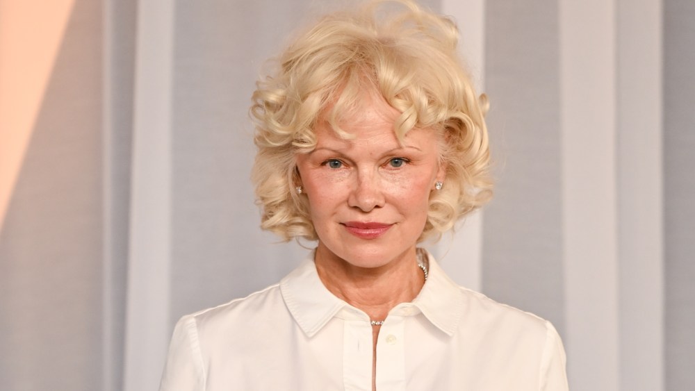 pamela-anderson-wears-carolina-herrera-for-academy-museum-gala-2026-red carpet