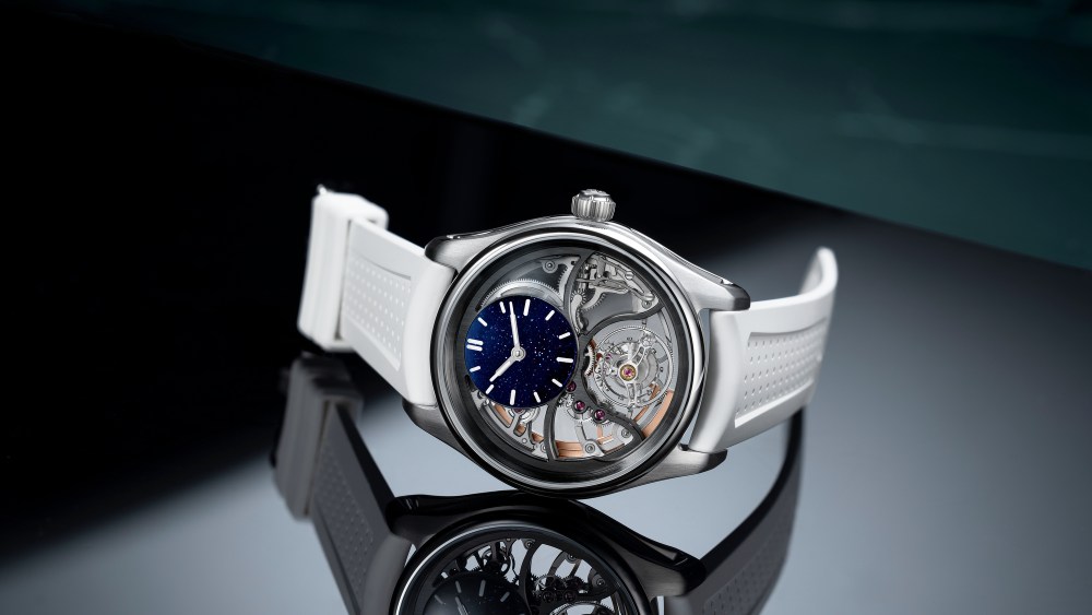 h.-moser-&-cie-partners-with-saquon-barkley-on-limited-edition watch
