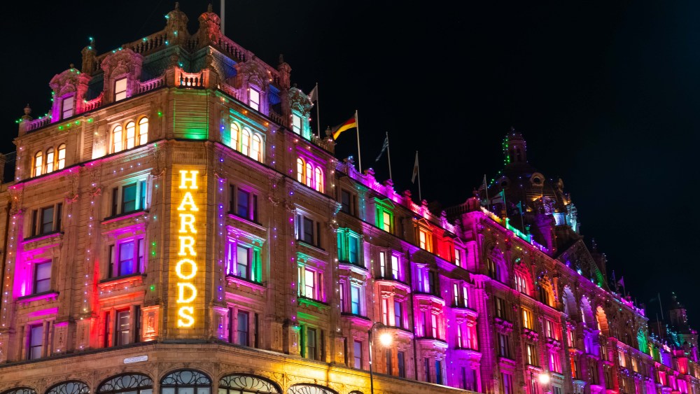 harrods-turns-up-the-lights-for-diwali-—-and-the-business follows