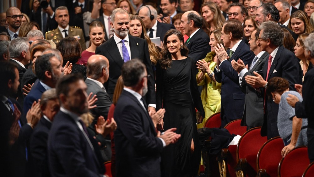 queen-letizia’s-dress-highlights-pyratex-recycled-lyocell fabric