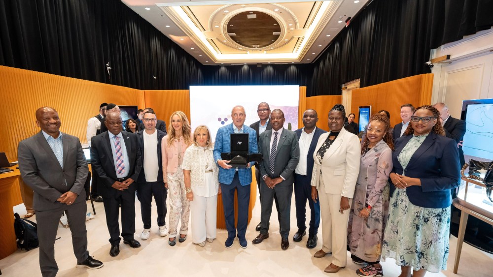 london-jewelers-celebrates-one centennial